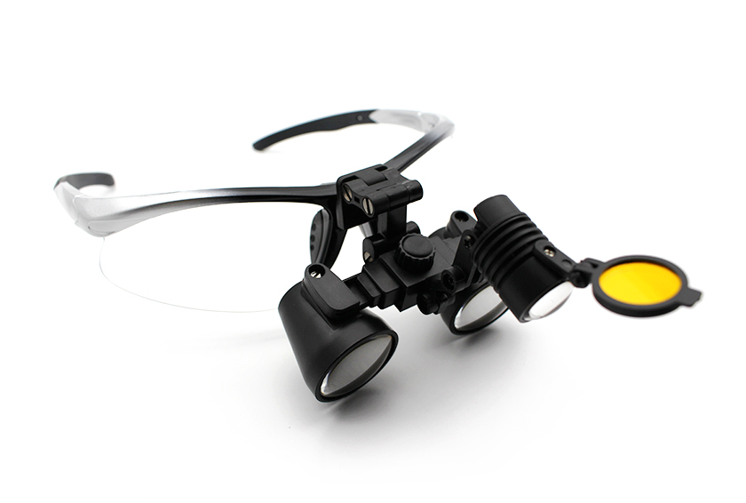  Dental Loupes and Headlight Combo Flip-Up 2.0x-3.5x, Save $100